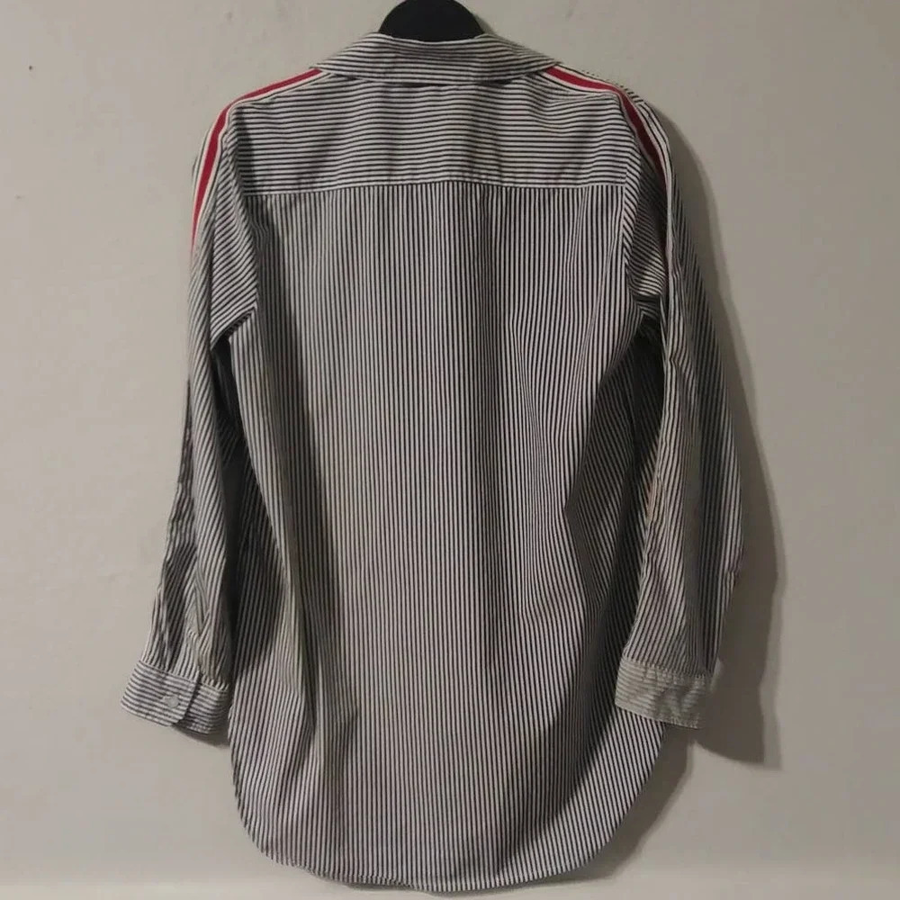 Calvin Klein Pinstripe Button down Shirt - Picture 4 of 4